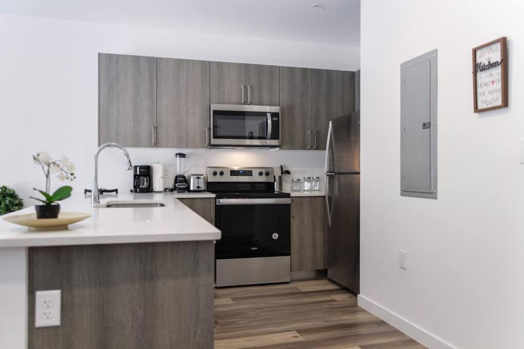Awesome Townhouse 15 Minutes From The Beach Miami Kültér fotó