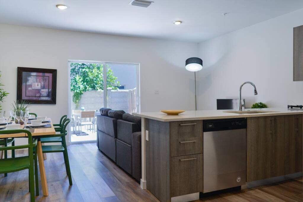 Awesome Townhouse 15 Minutes From The Beach Miami Kültér fotó